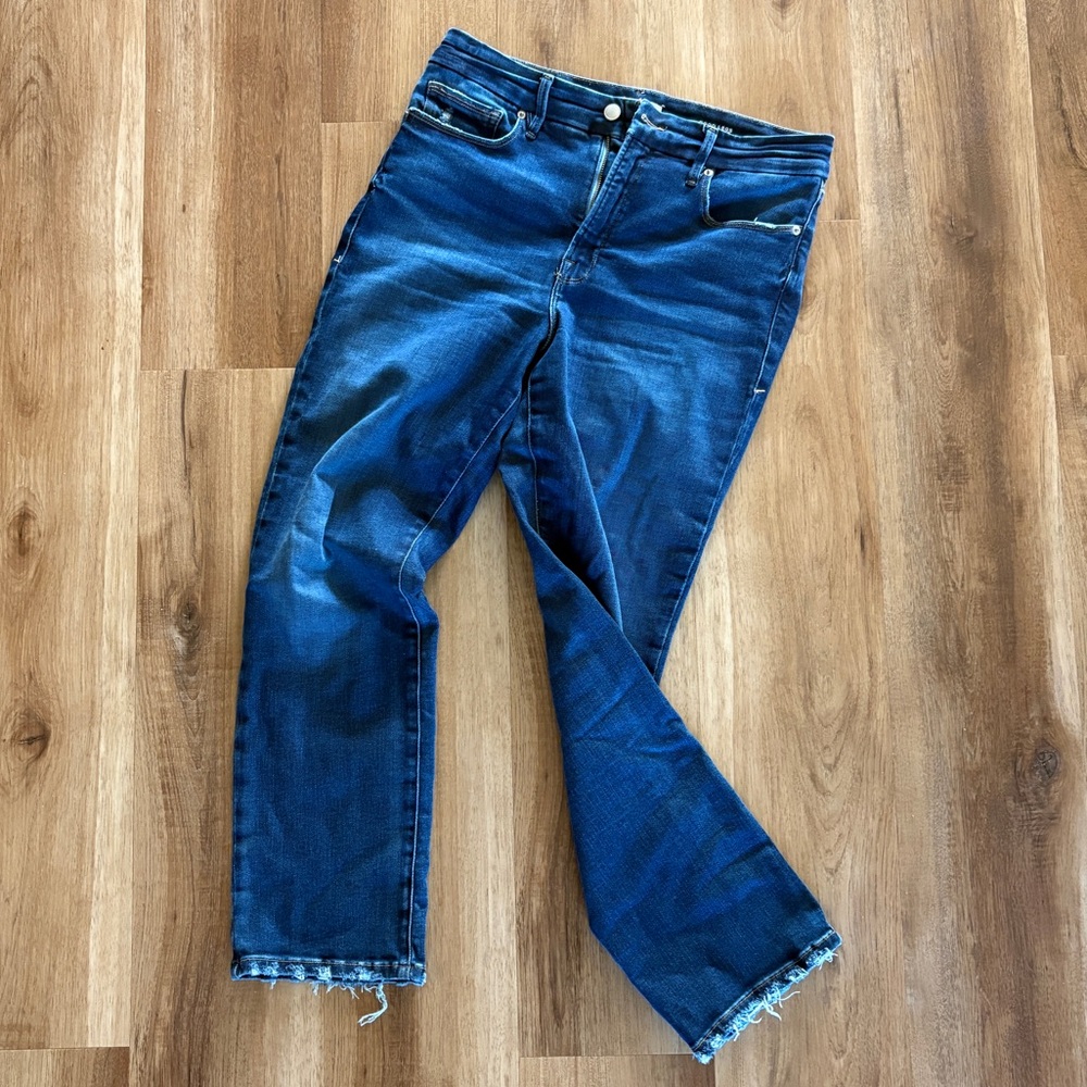 Good American | Good Legs Straight Jeans